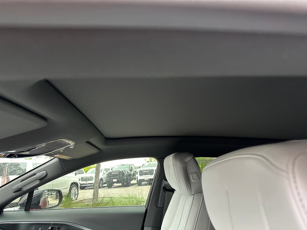 New 2026 Cadillac Lyriq Luxury RWD image 29