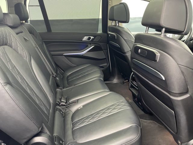 Used 2023 BMW X7 xDrive40i AWD/4WD image 19