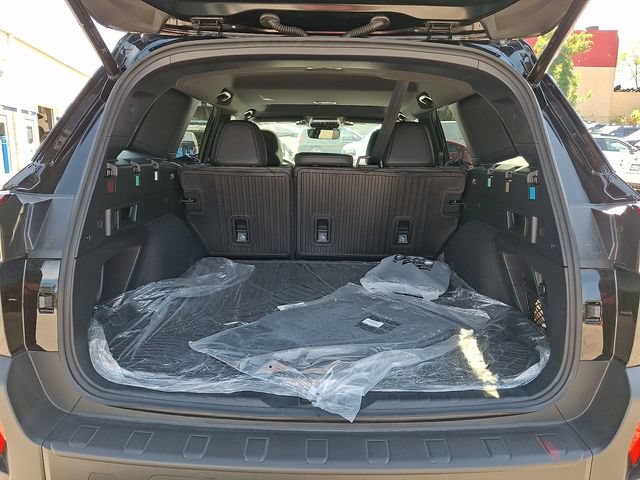 Certified 2026 Subaru Outback Premium AWD/4WD image 32