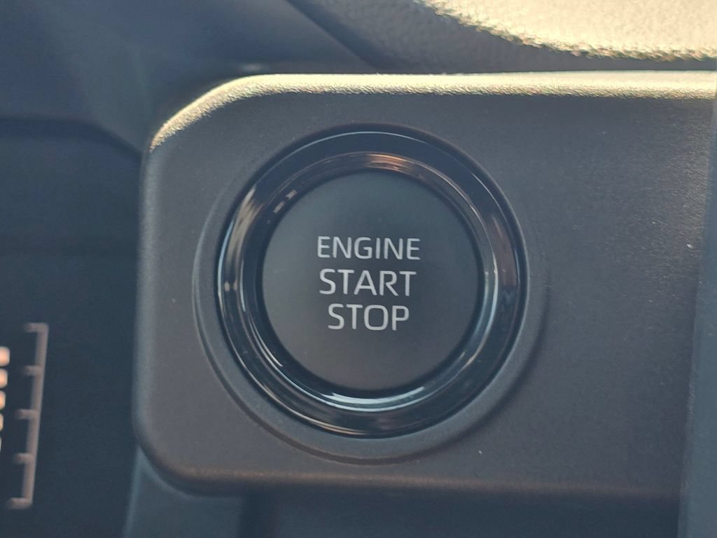 New 2026 Toyota Tacoma SR5 AWD/4WD image 32