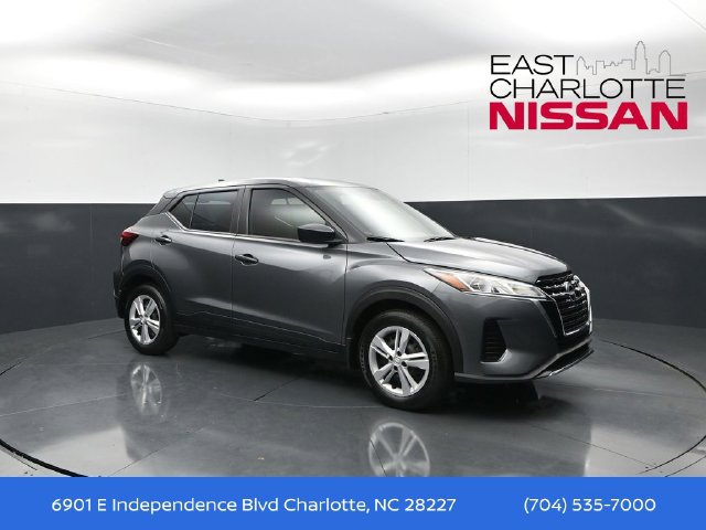 Certified 2025 Nissan Kicks Play S FWD image 1