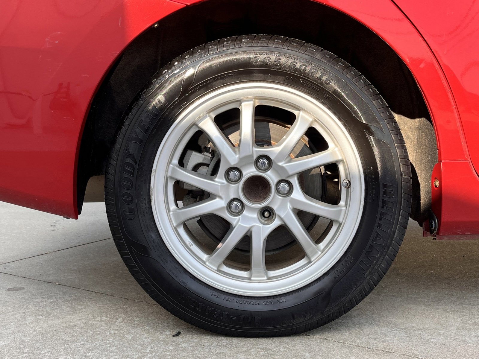 Used 2013 Toyota Prius V Three FWD image 11