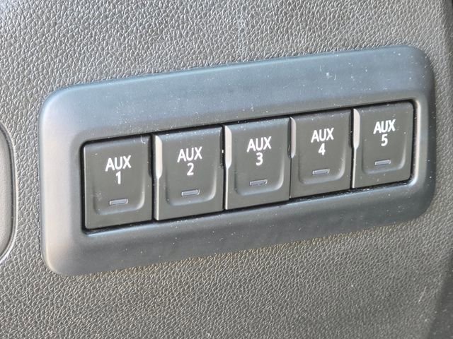 Used 2022 Chevrolet Silverado 2500 LT w/ Convenience Package AWD/4WD image 12