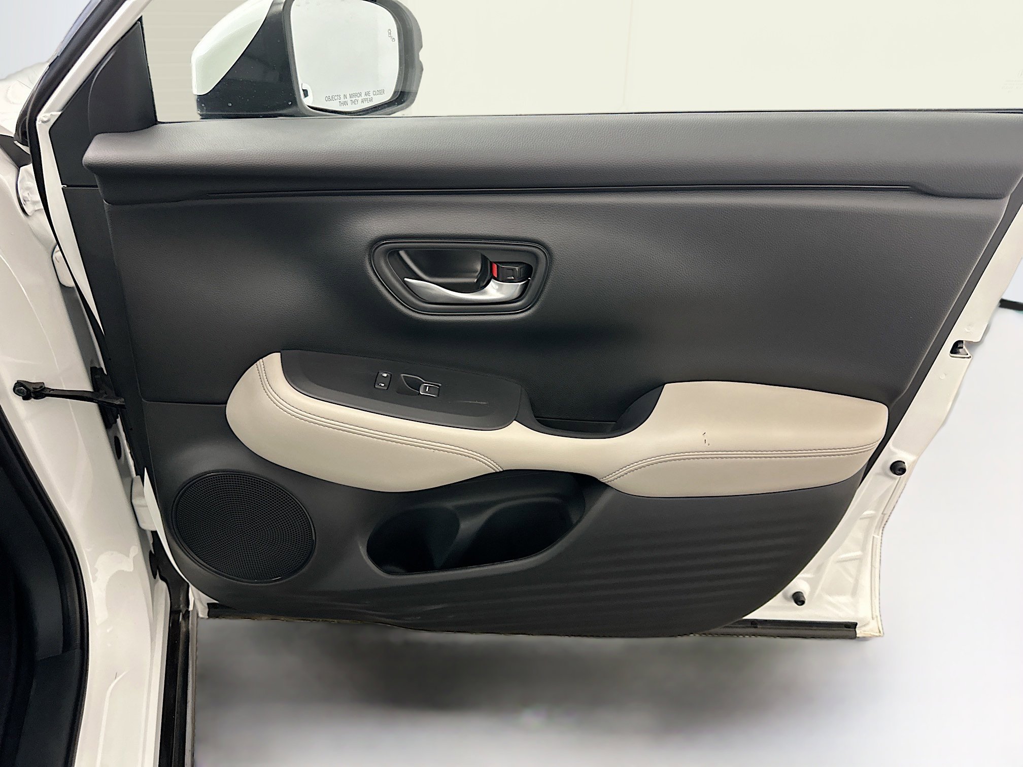 Used 2026 Honda HR-V EX-L image 33