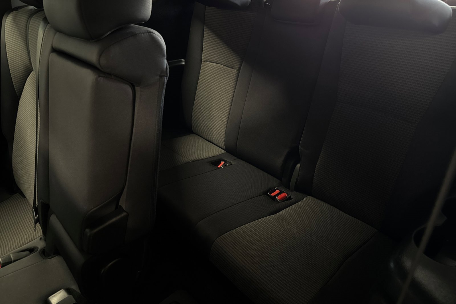 Used 2024 Toyota Highlander LE image 15