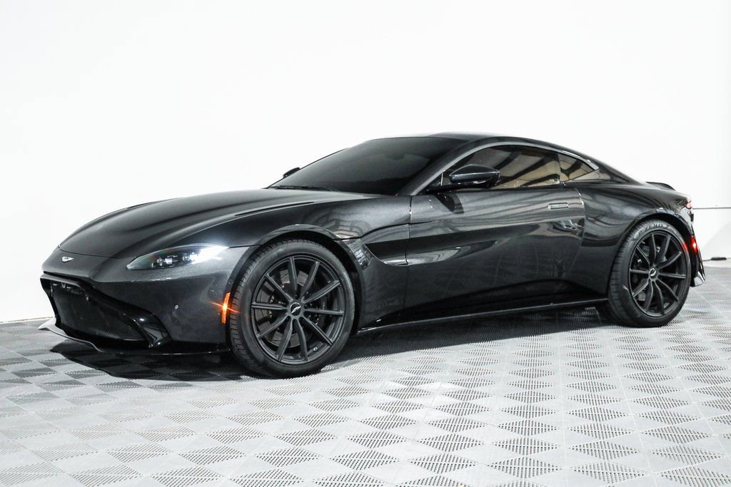 Used 2020 Aston Martin V8 Vantage Coupe image 17