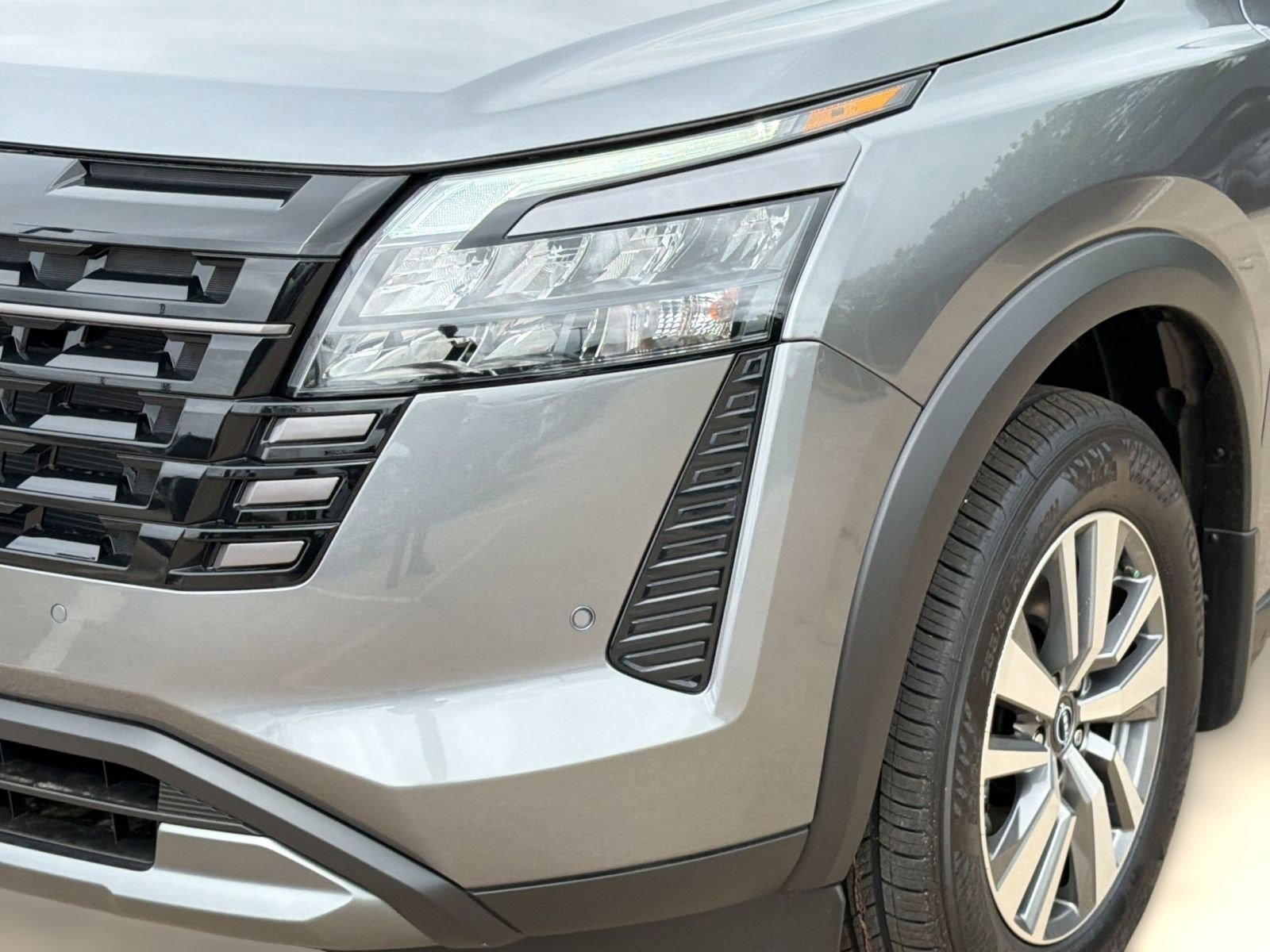 New 2026 Nissan Pathfinder SL image 11