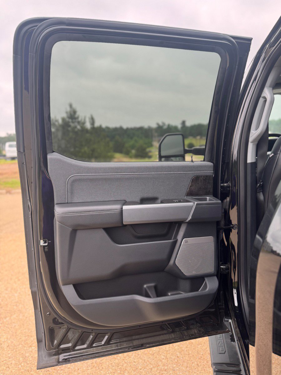 New 2023 Ford F250 Lariat w/ Lariat Ultimate Package image 60