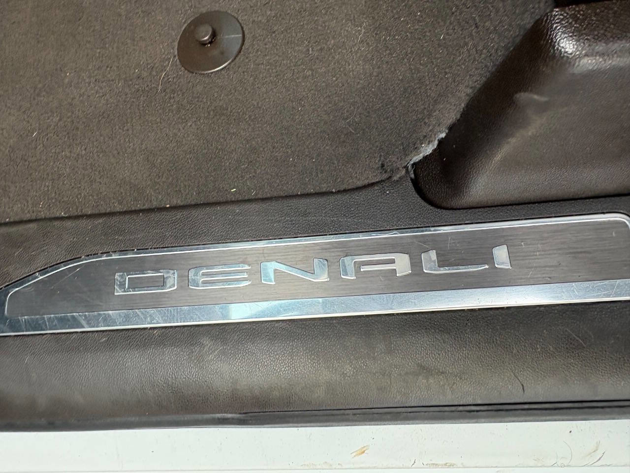 Used 2023 GMC Sierra 2500 Denali image 22