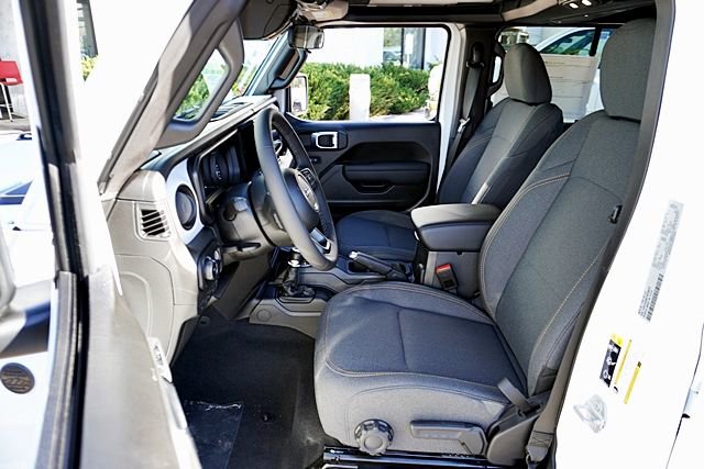 New 2026 Jeep Wrangler Unlimited Sport S image 23