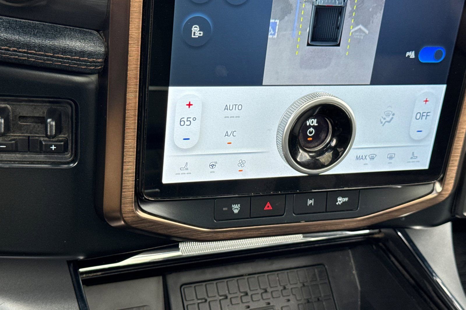 Used 2023 Ford F150 Lightning Lariat w/ Equipment Group 511A High image 26