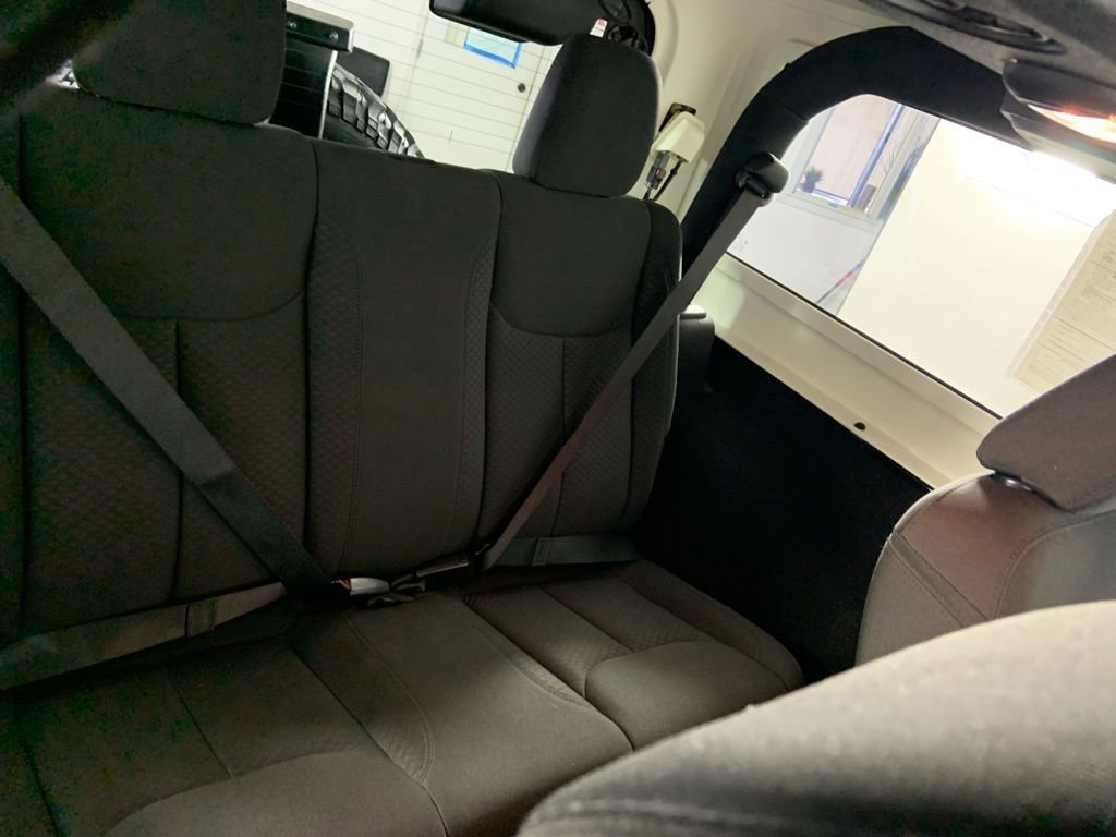 Used 2015 Jeep Wrangler Sport image 10