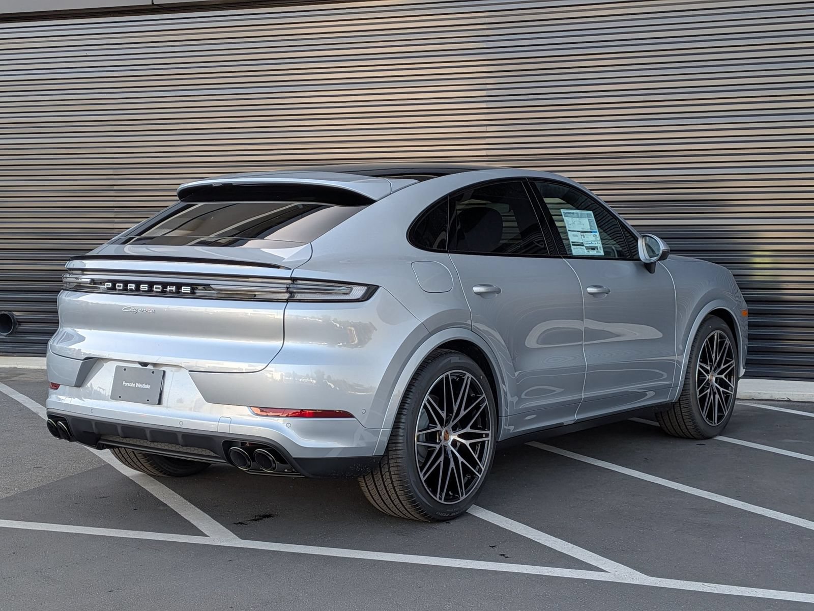New 2026 Porsche Cayenne Coupe AWD/4WD image 7