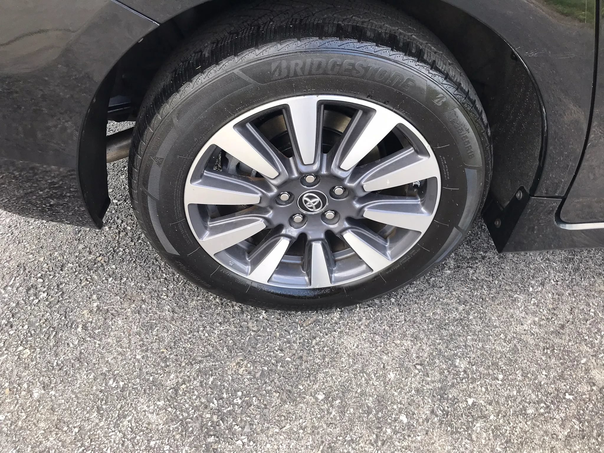 Used 2019 Toyota Sienna XLE AWD/4WD image 42
