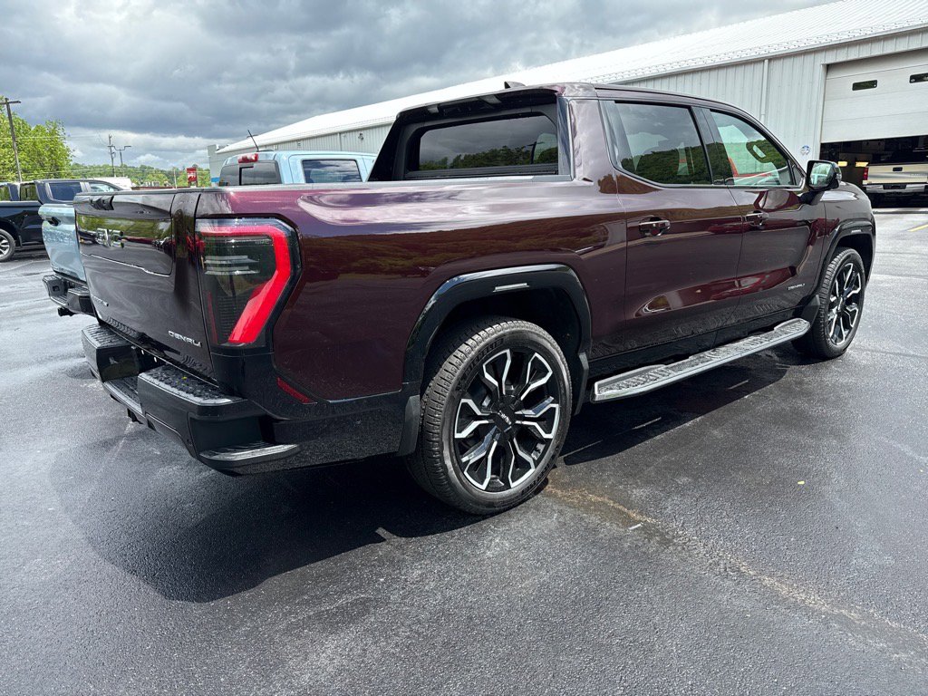 New 2025 GMC Sierra EV Denali image 6