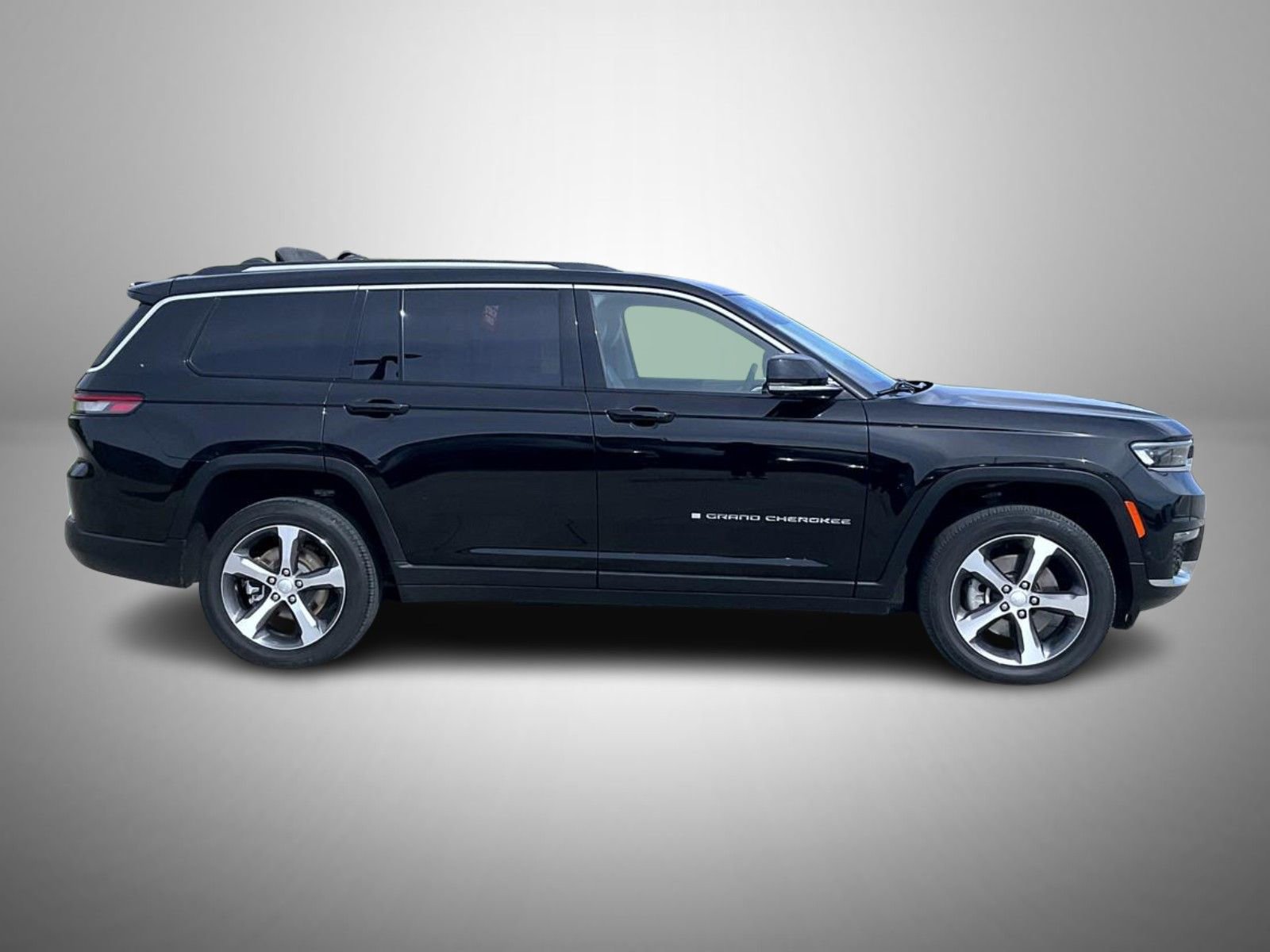 Used 2023 Jeep Grand Cherokee L Limited w/ Luxury Tech Group II AWD/4WD image 4
