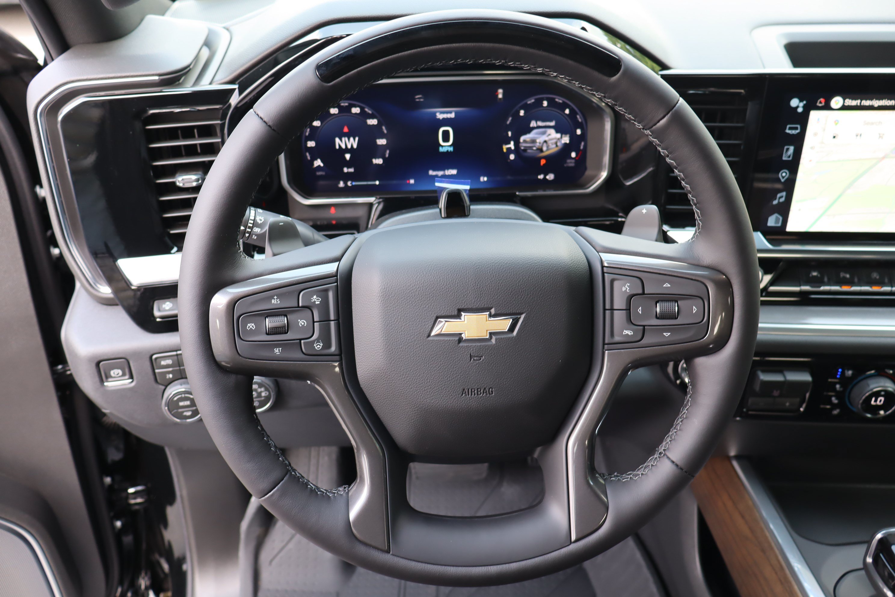 New 2026 Chevrolet Silverado 1500 High Country AWD/4WD image 16