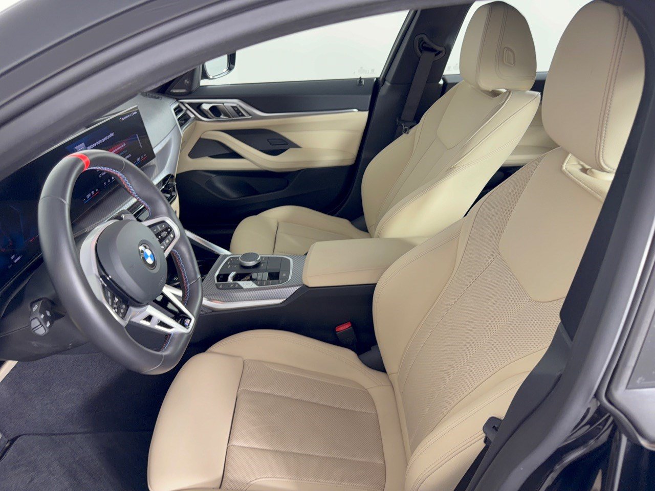 Certified 2026 BMW M440i RWD image 5