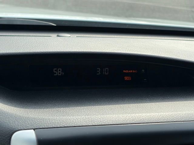 Used 2012 Subaru Forester 2.5X Premium w/ All-Weather Pkg image 19