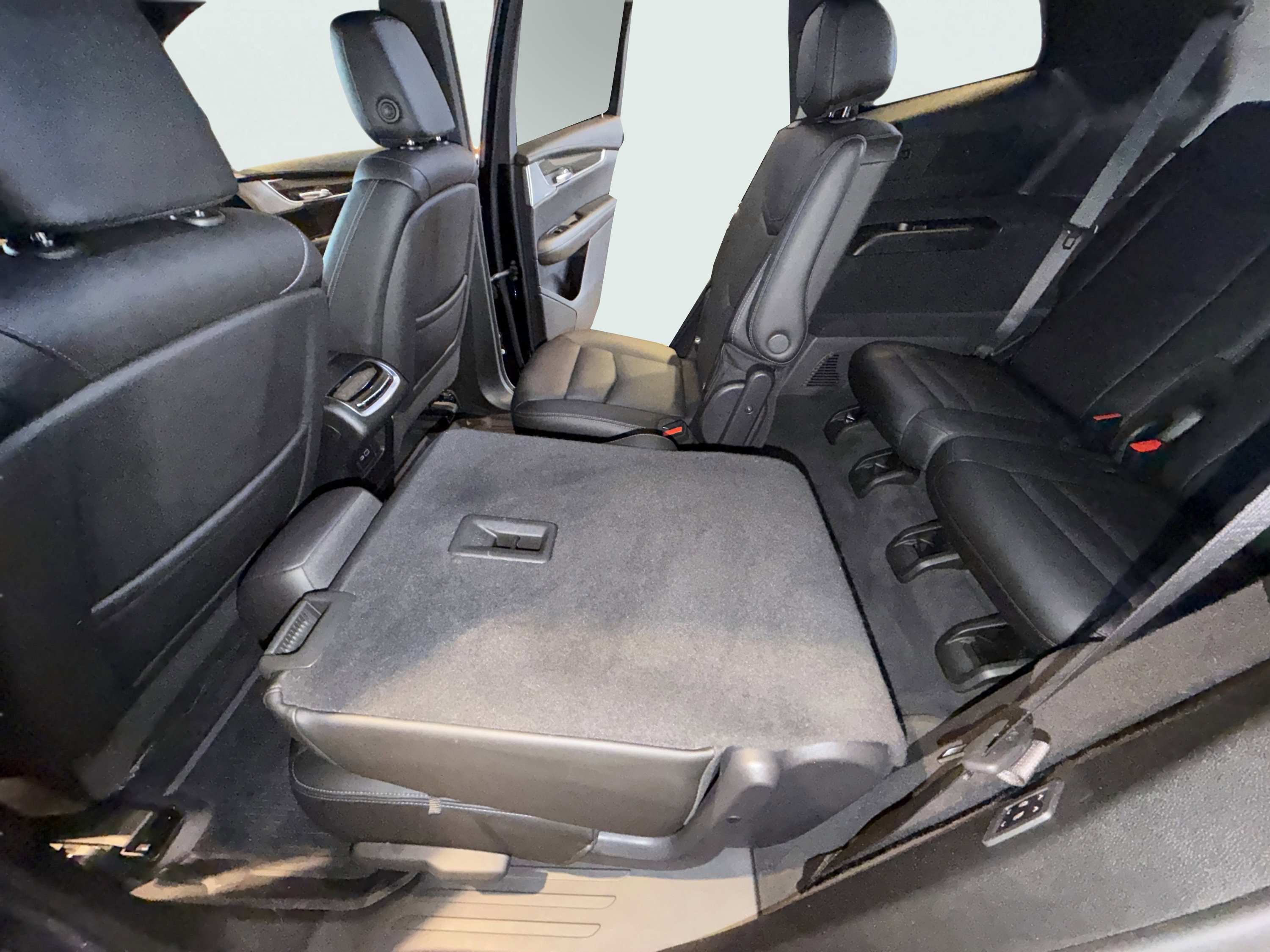 Used 2021 Cadillac XT6 Sport image 18