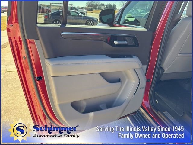 New 2026 Chevrolet Suburban LT w/ Comfort Package image 14
