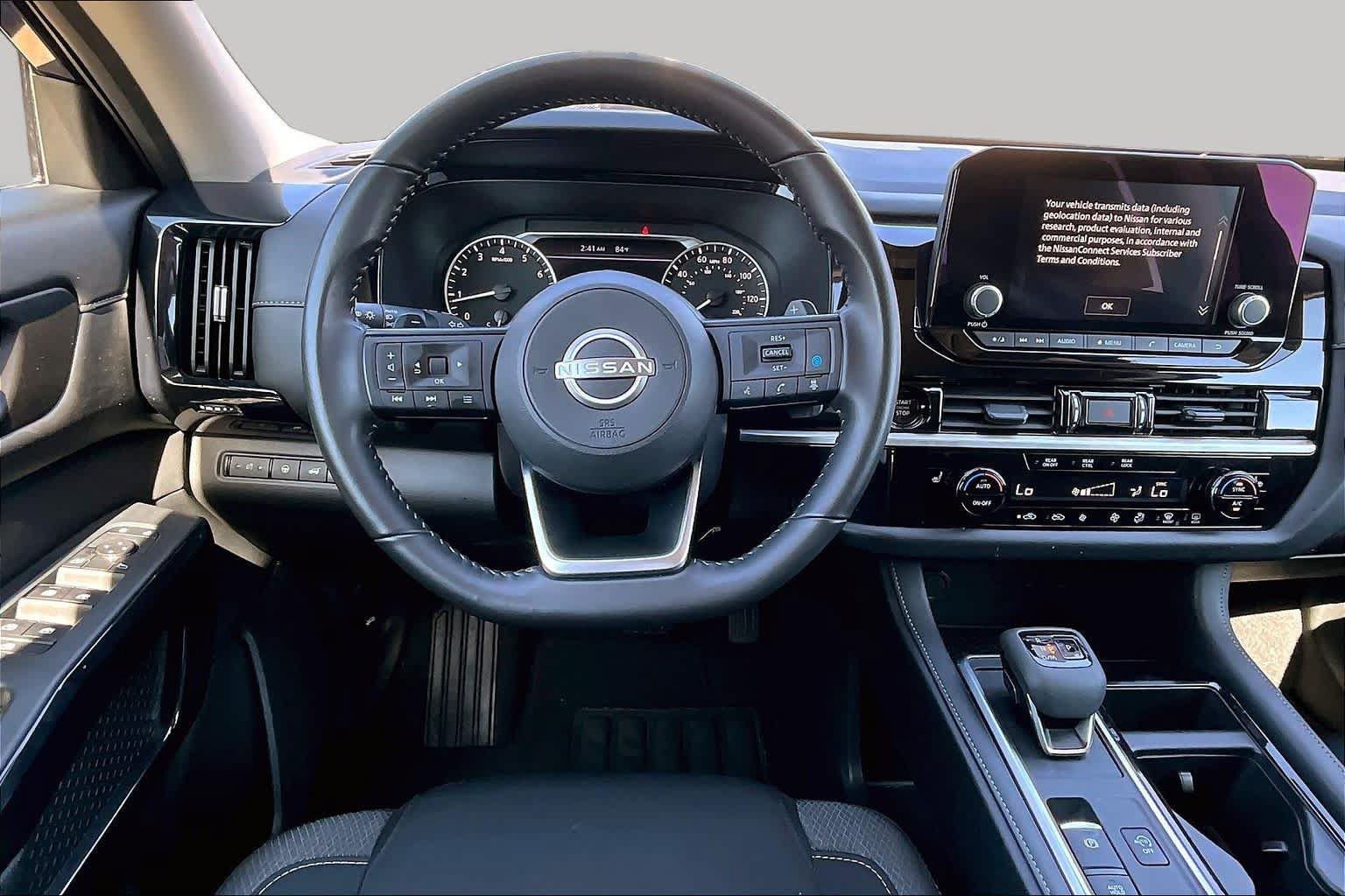 Used 2025 Nissan Pathfinder SV AWD/4WD image 5