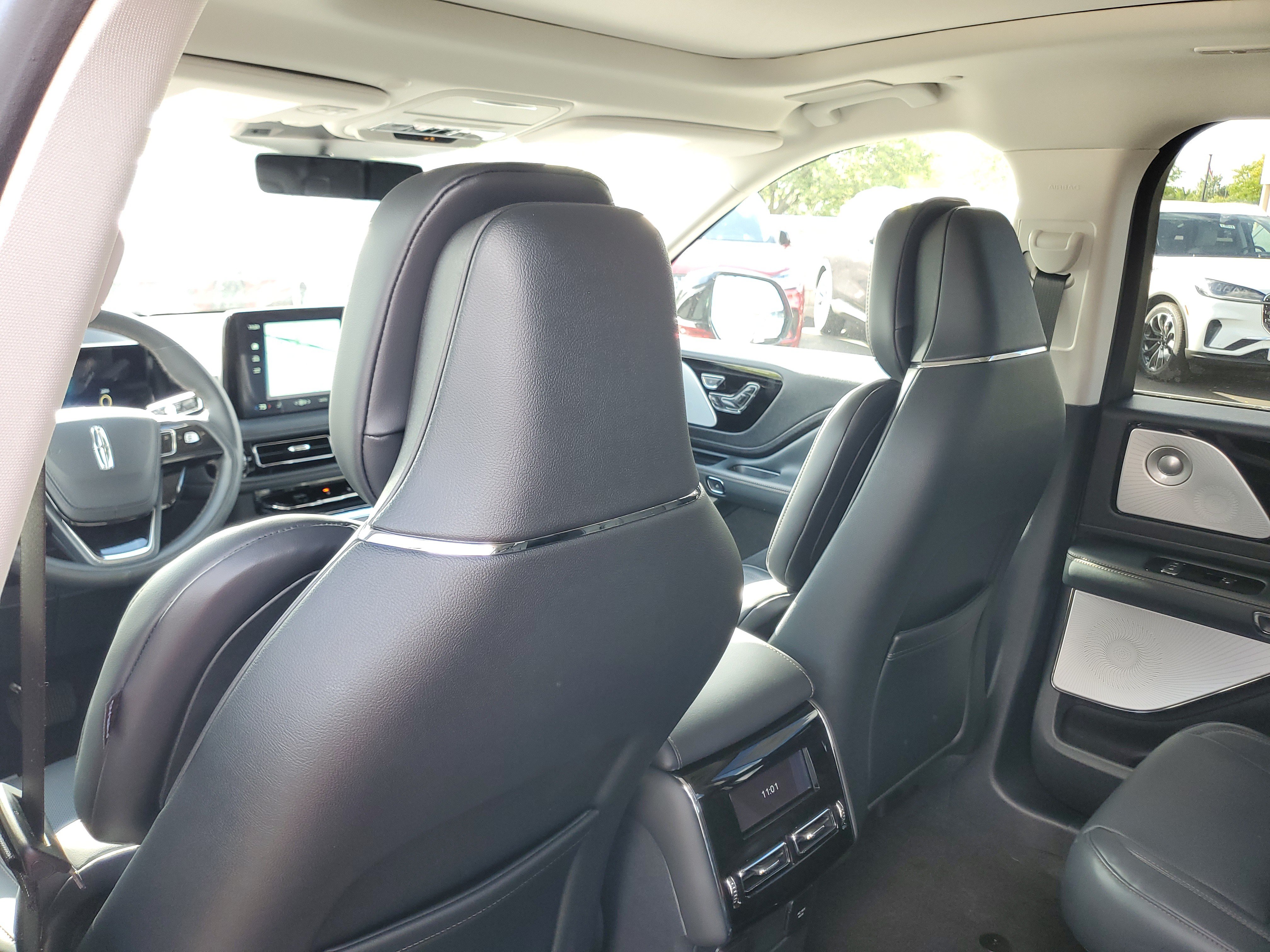 New 2027 Lincoln Aviator Reserve AWD/4WD image 24