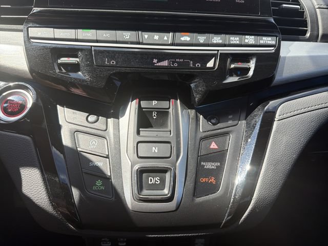 Used 2025 Honda Odyssey Touring image 35