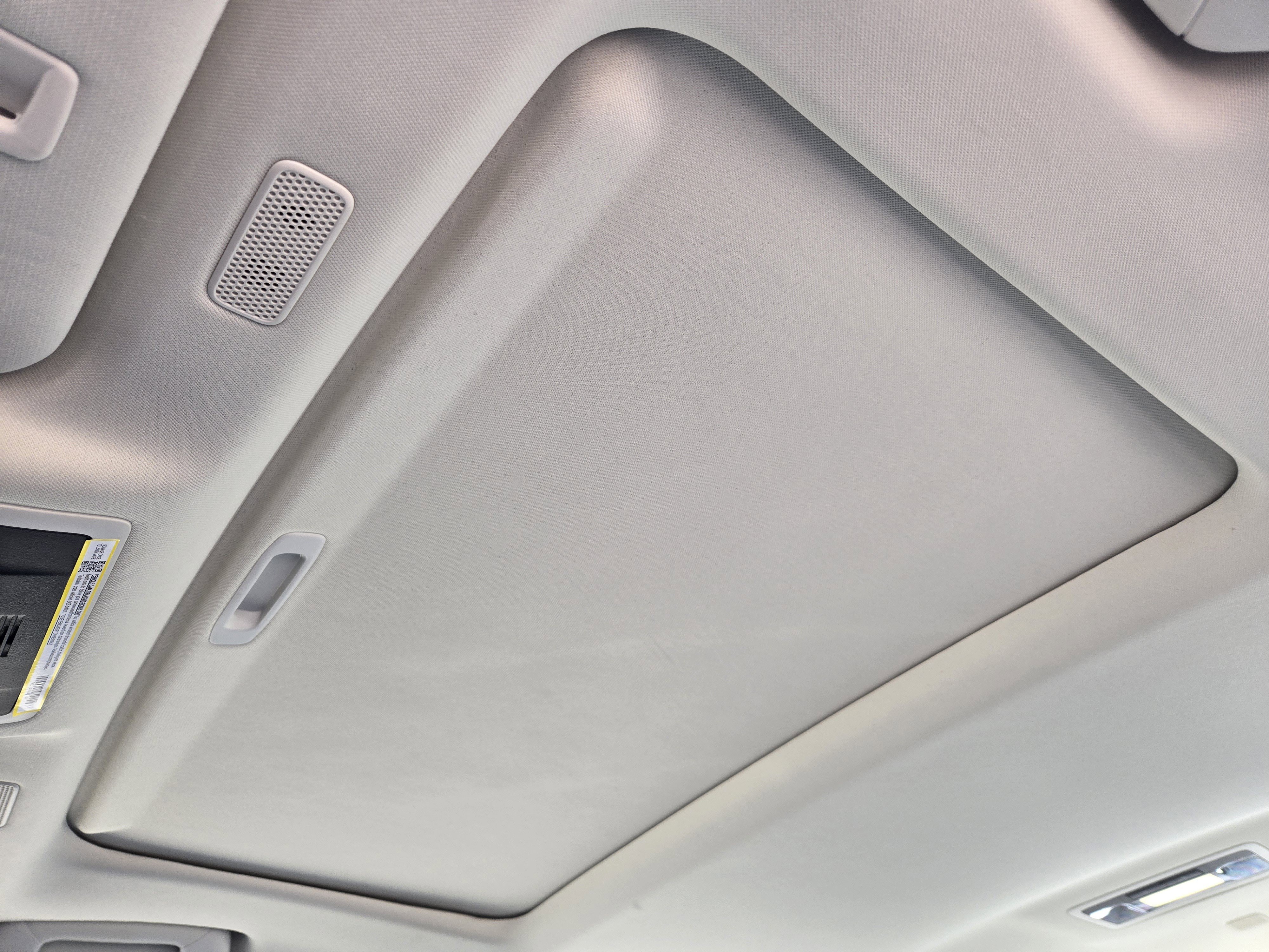 Used 2025 Lexus ES 300h w/ Premium Package image 37