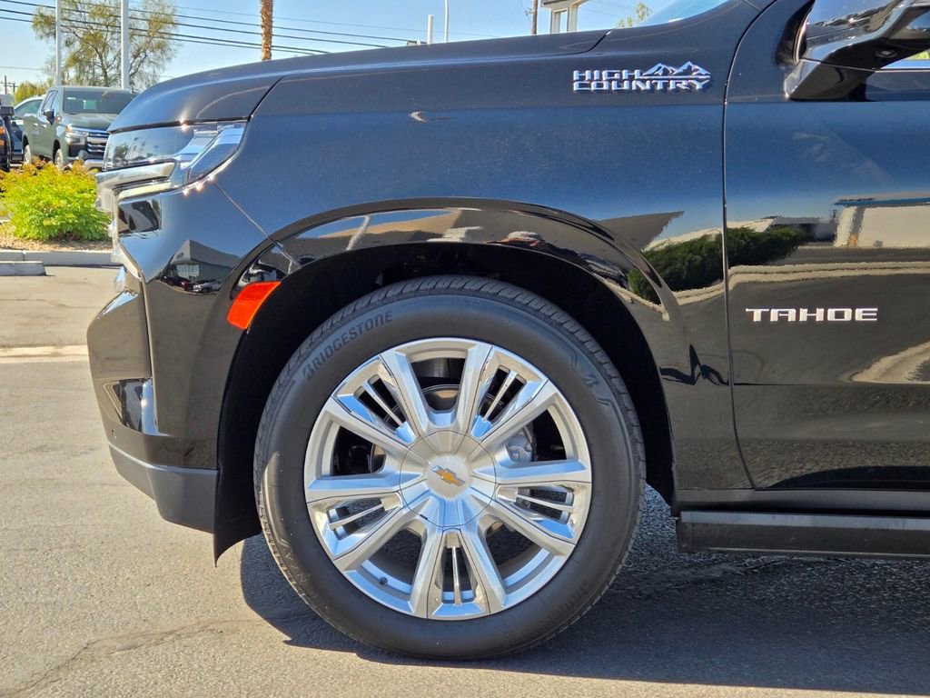 Used 2024 Chevrolet Tahoe High Country AWD/4WD image 9
