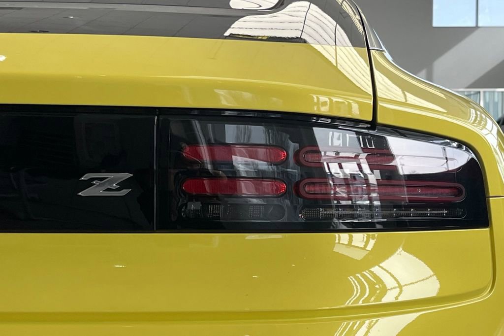 Used 2024 Nissan Z Sport w/ Floor Mat Package image 23