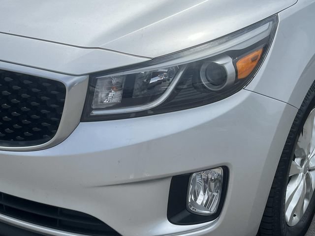 Used 2016 Kia Sedona EX FWD image 9