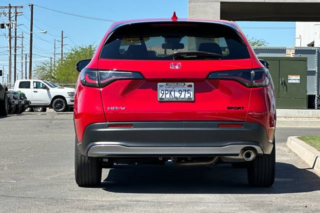 Used 2025 Honda HR-V Sport image 4