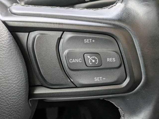 Used 2021 Jeep Gladiator Sport AWD/4WD image 27