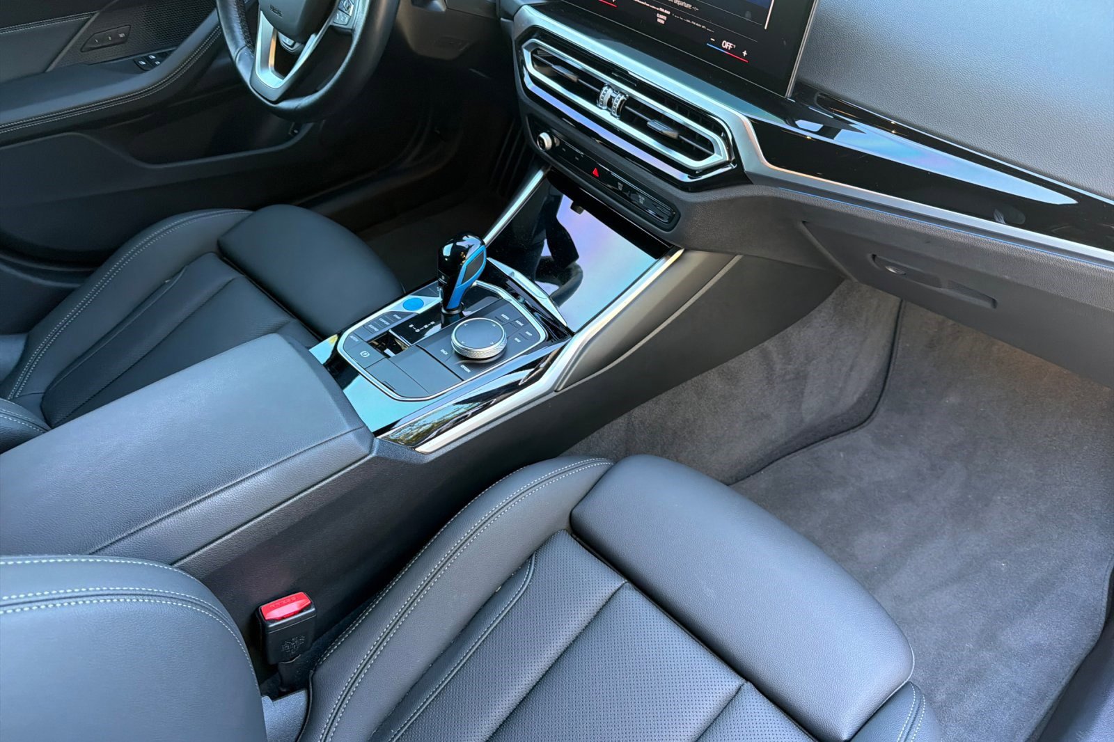 Used 2023 BMW i4 eDrive35 w/ Premium Package image 19