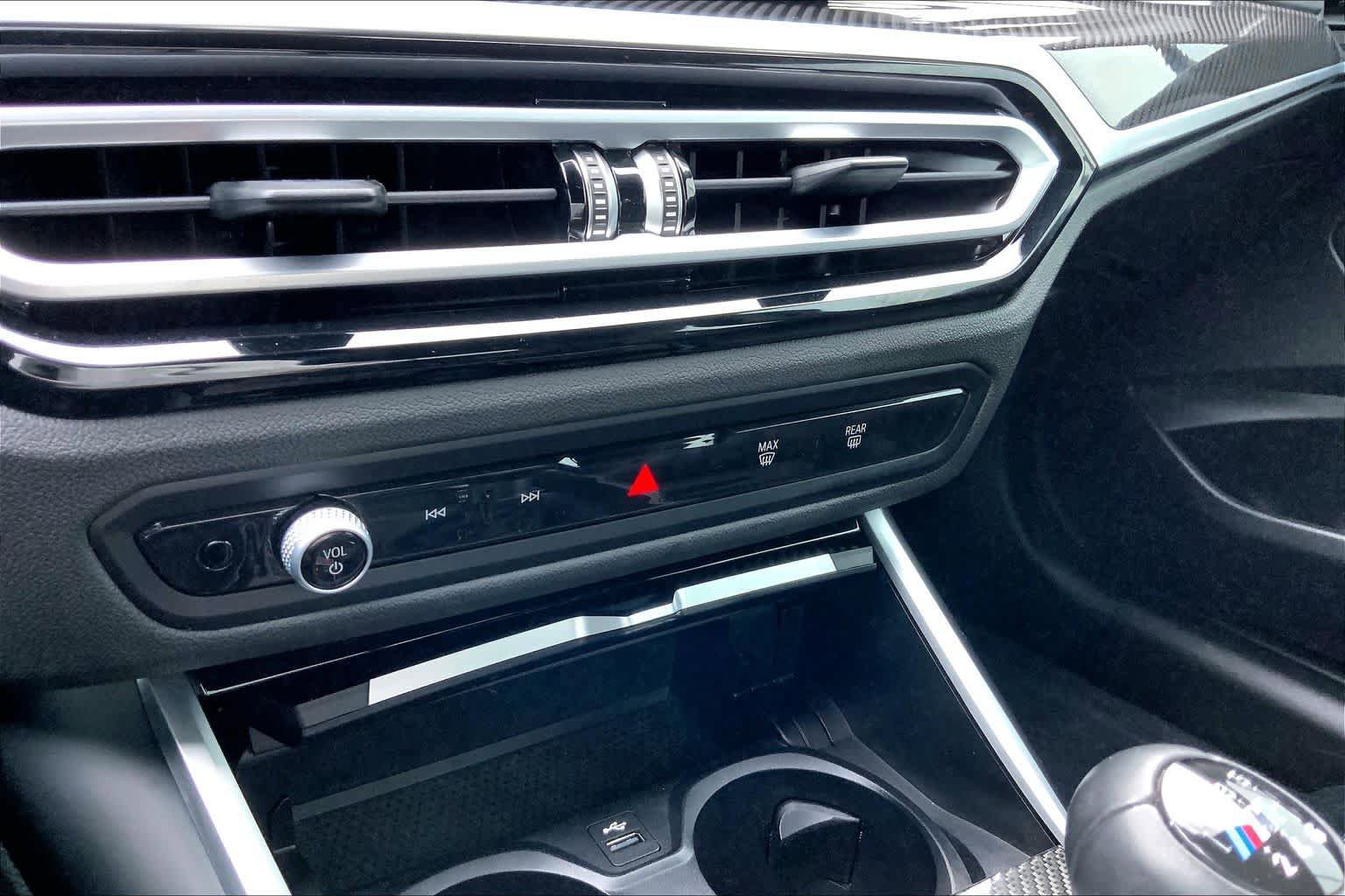 Used 2024 BMW M2 w/ Lighting Package RWD image 33