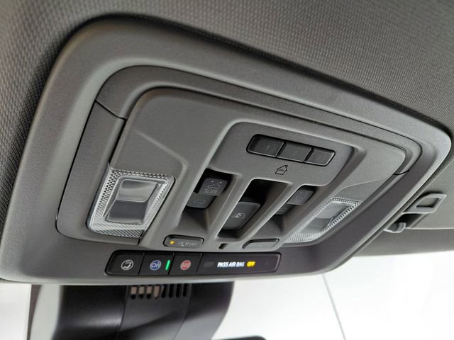 Used 2025 Chevrolet Silverado 1500 LTZ w/ LTZ Premium Package image 44