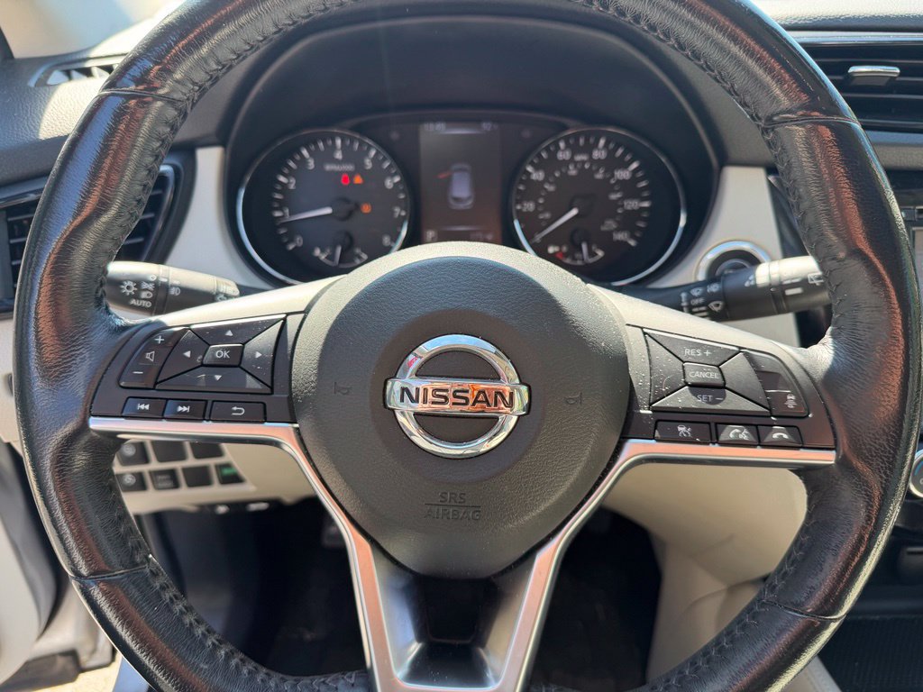 Used 2018 Nissan Rogue Sport SL w/ SL Premium Package AWD/4WD image 11