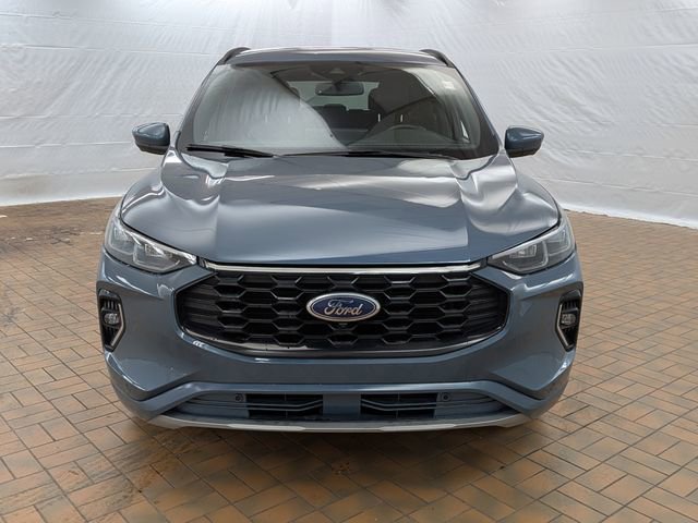 Certified 2023 Ford Escape ST-Line Elite image 2