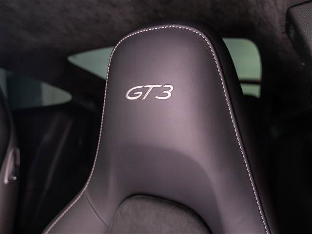 Used 2018 Porsche 911 GT3 image 21