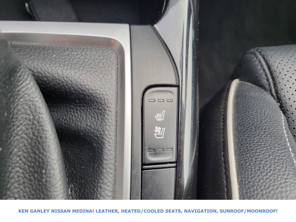 Used 2023 Kia Forte GT-Line w/ GT-Line Premium Package image 29