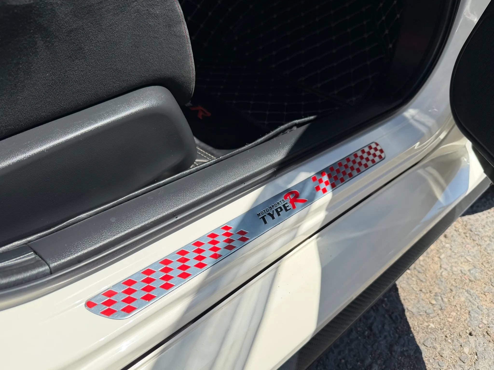 Used 2019 Honda Civic Type R image 16