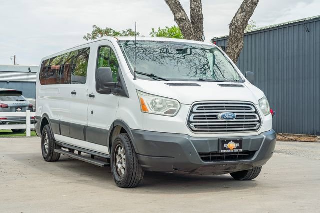 Used 2015 Ford Transit 350 XLT image 8