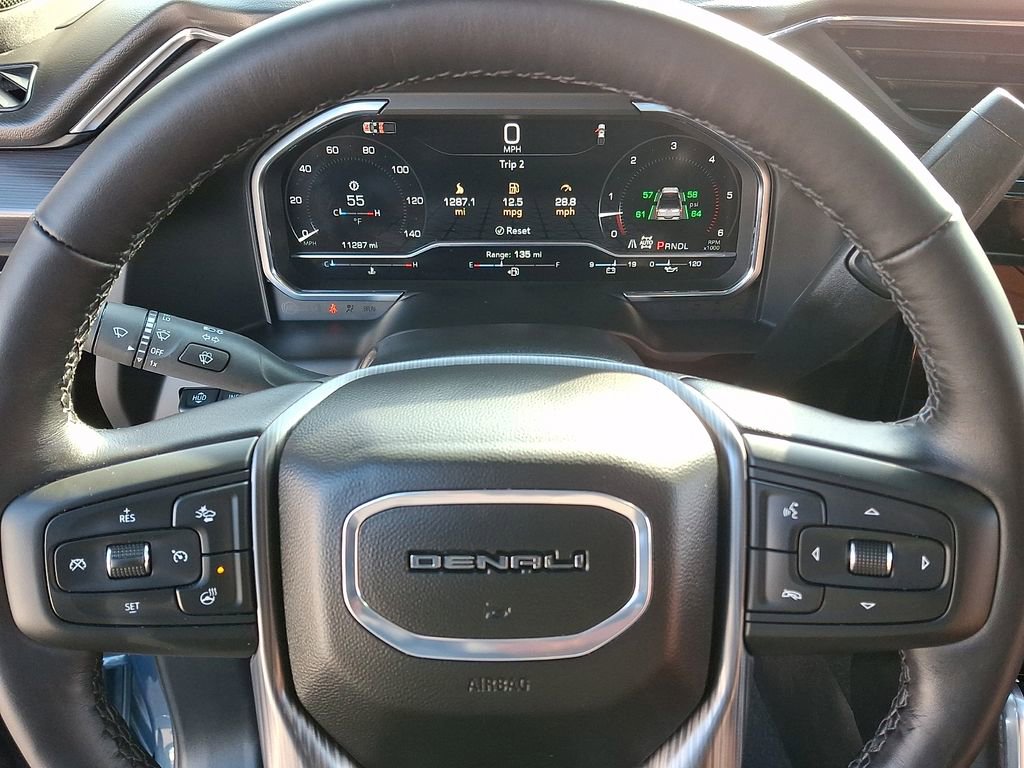 Used 2025 GMC Sierra 2500 Denali Ultimate image 19