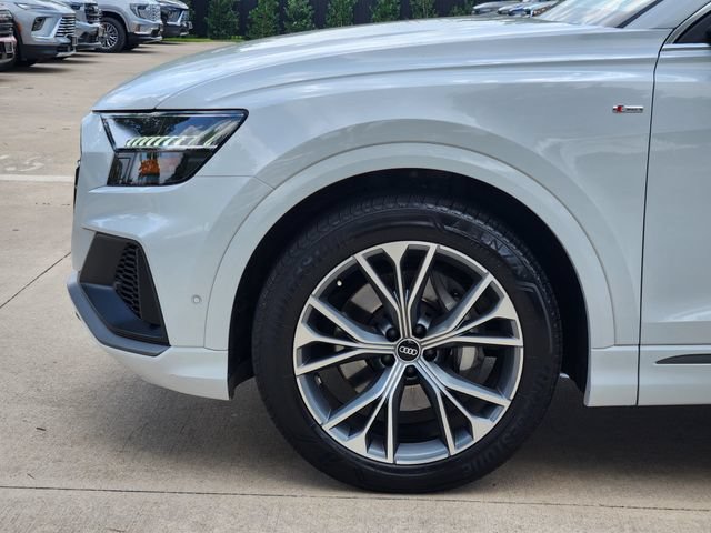 Used 2021 Audi Q8 Prestige AWD/4WD image 8