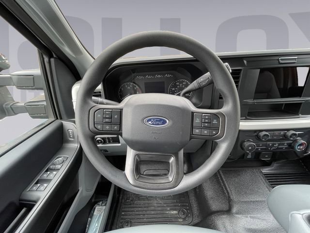 New 2026 Ford F250 XL w/ XL Chrome Package image 13
