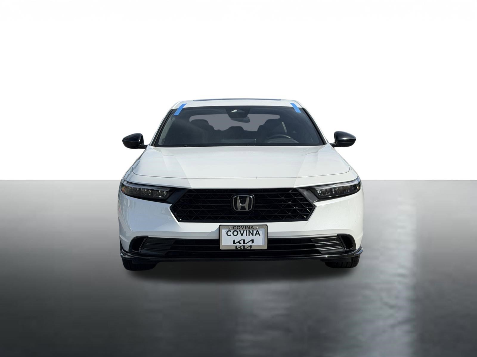 Used 2024 Honda Accord Sport image 3