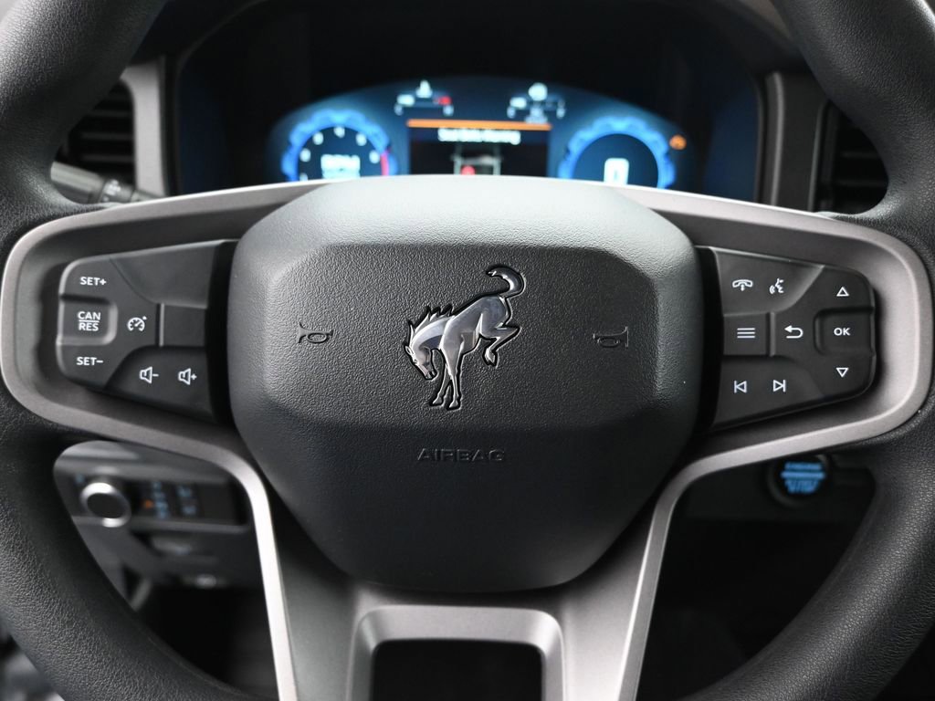 New 2025 Ford Bronco Base image 10