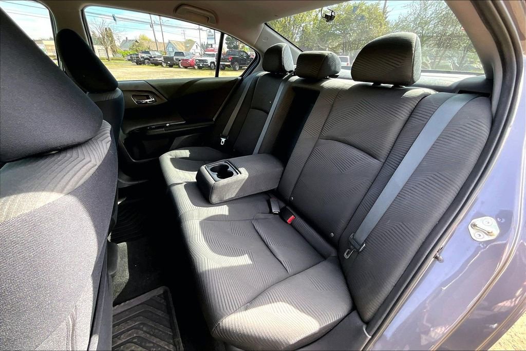 Used 2015 Honda Accord LX image 21
