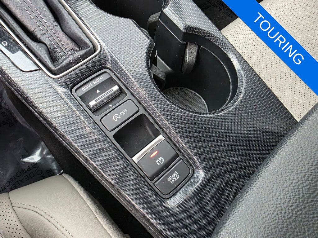 Used 2024 Honda Civic Touring image 24